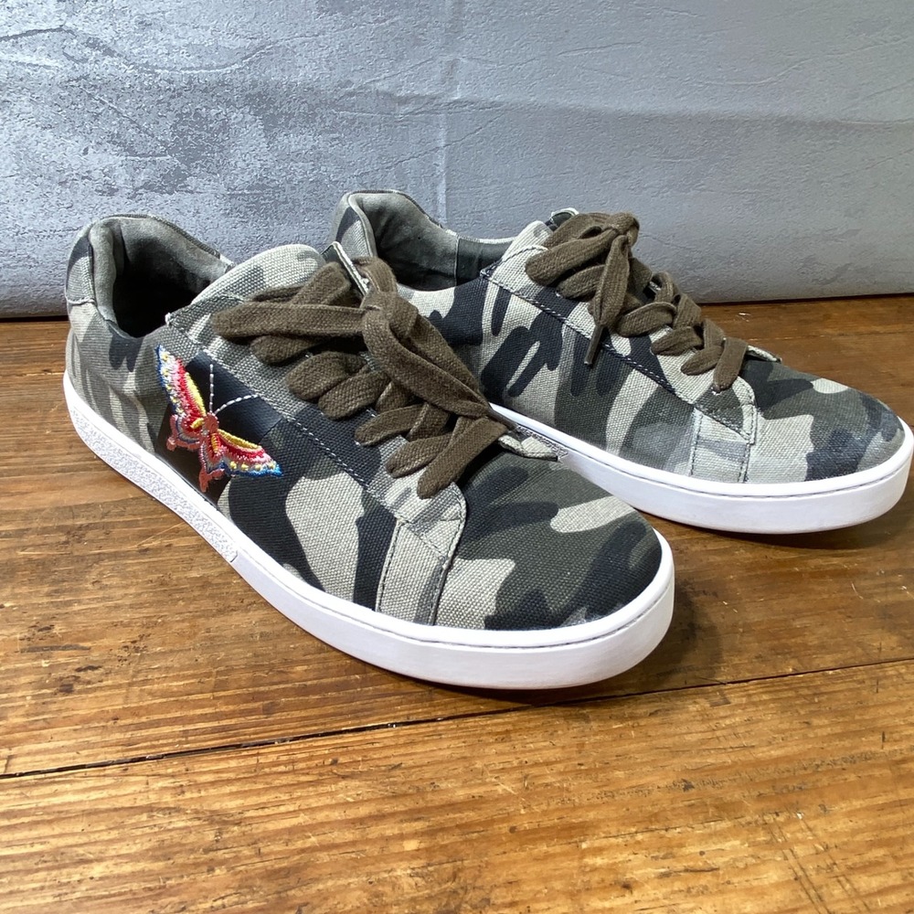 Johnny Was Womens Camo Butterfly Embroidered Canvas Sneakers JWS0011 Green 10
